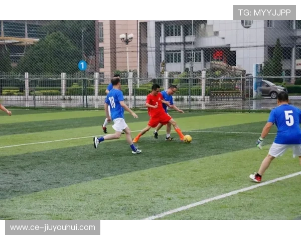 从巢湖走出的绿茵骄子追寻巢湖足球名将的奋斗与荣耀之路 从巢湖走出的绿茵骄子追寻巢湖足球名将的奋斗与荣耀之路